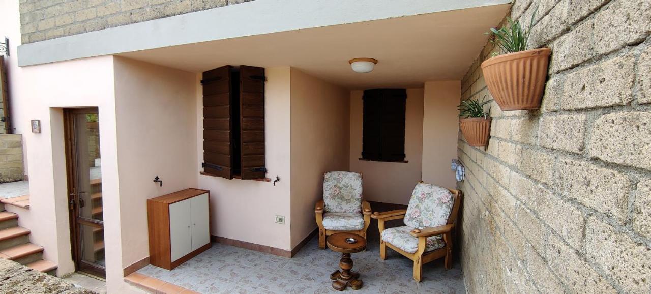 Locanda Mossa Dei Barbari Buriano  Luaran gambar