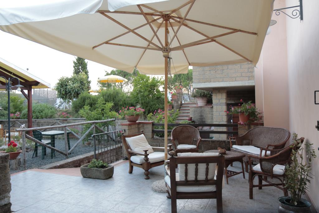 Locanda Mossa Dei Barbari Buriano  Luaran gambar