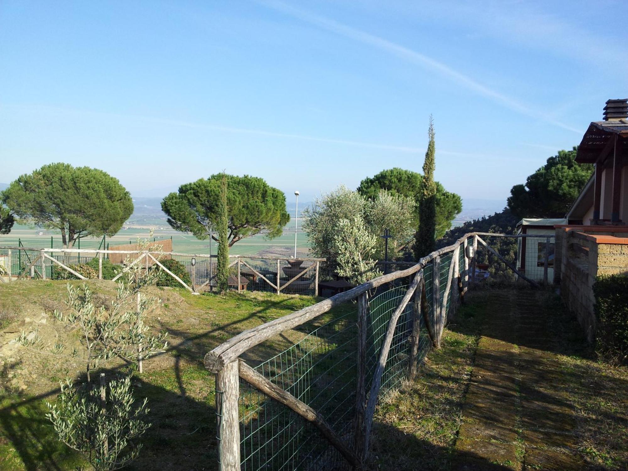 Locanda Mossa Dei Barbari Buriano  Luaran gambar